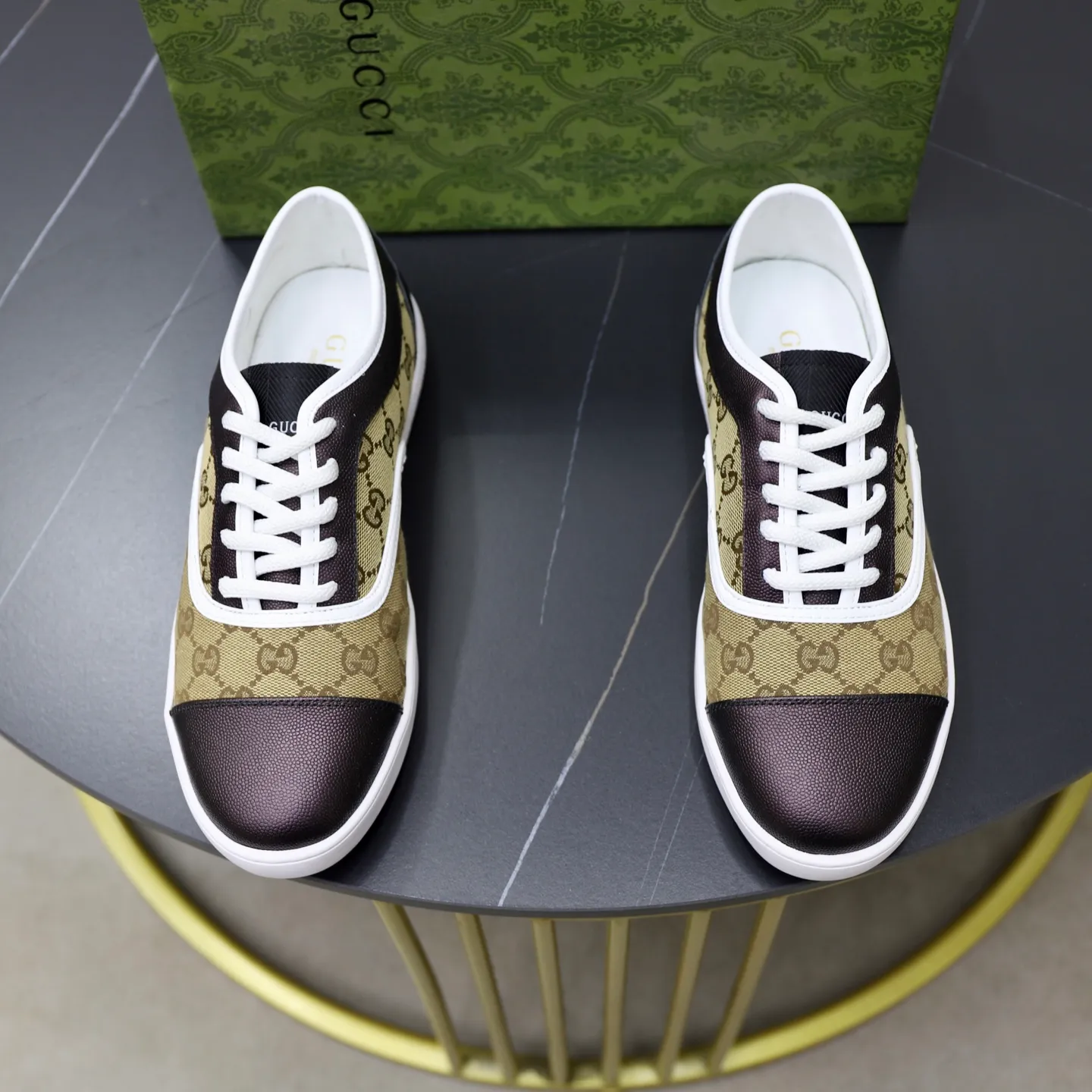 Men's shoes: 400💰🙅‍♂️🙅‍♂️🙅‍♂️ Brand: GUCCI Standard code: 38-44 Grade: Same as the official website Material: Original leather splicing Comfortable sheepskin lining Lightweight wear-resistant outsole Style category: Men's fashionable casual shoes Running sneakers Distinguished luxury brand elements Top luxury Color: Actual picture color